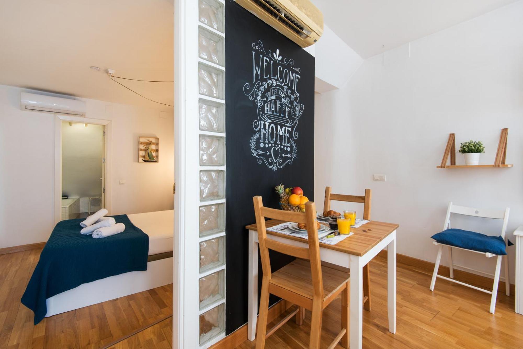 El Balcon Del Pintor, The Best Option In The Historic Center Of Malagaアパートメント エクステリア 写真